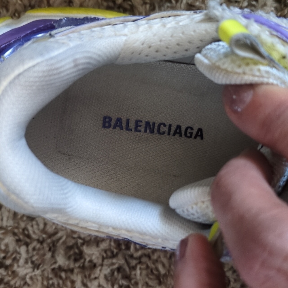 Balenciaga Women's Runner 2 Low Top Sneakers Trainers - Picture 9 of 14